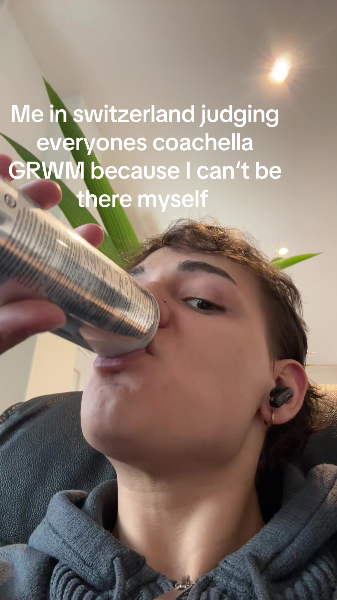@Ares