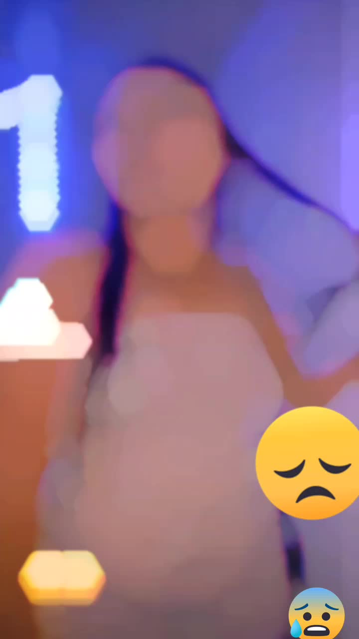 @Roxy-roxana777