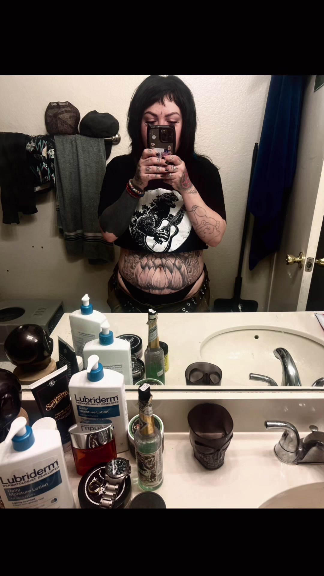 @Bluezombiie