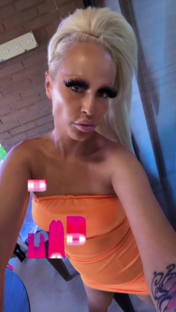 @Candy Bella queen biatchxx