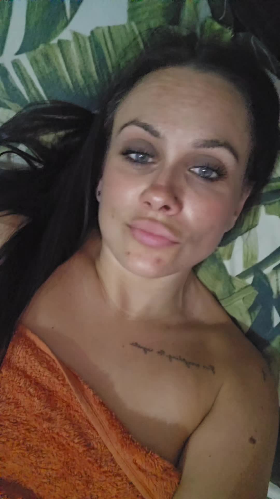 @Live♥️Love♥️Laugh
