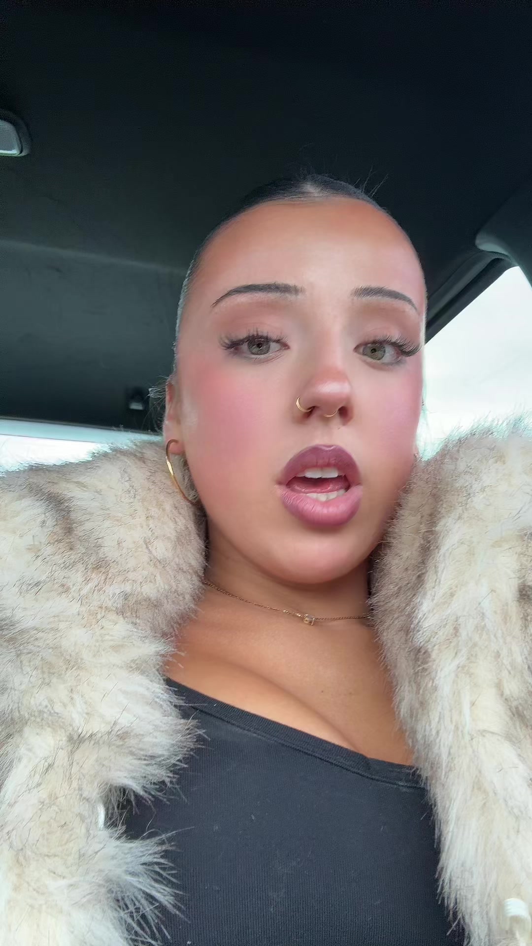 @tianaskaftee