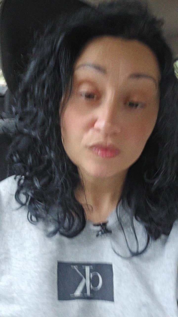 @🐝Elenina🐝