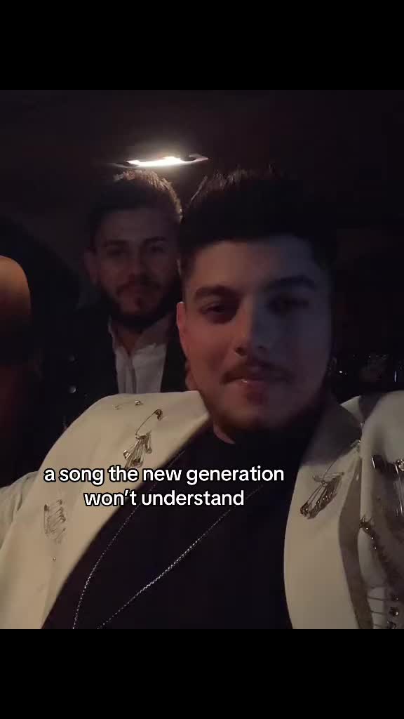 @𝙈𝙖𝙣𝙚𝙡𝙚𝘾𝙝𝙞𝙡𝙡