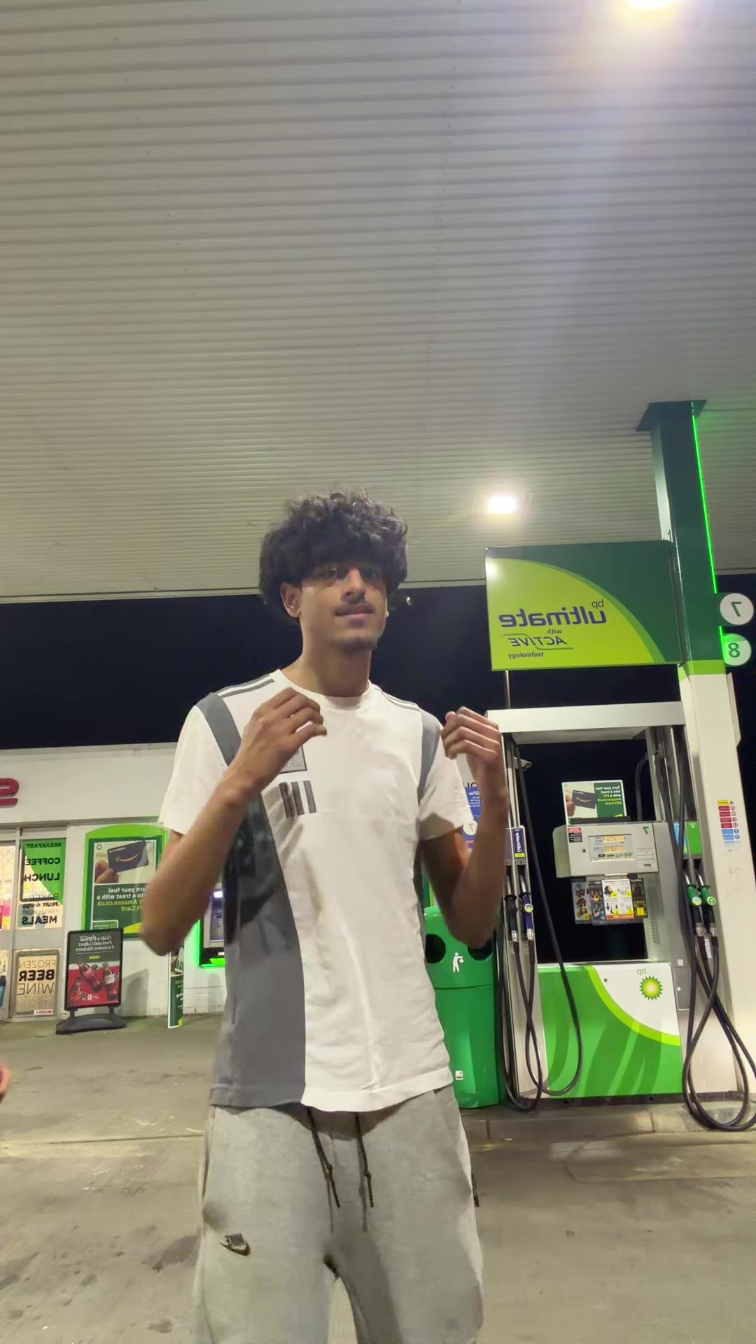 @S.