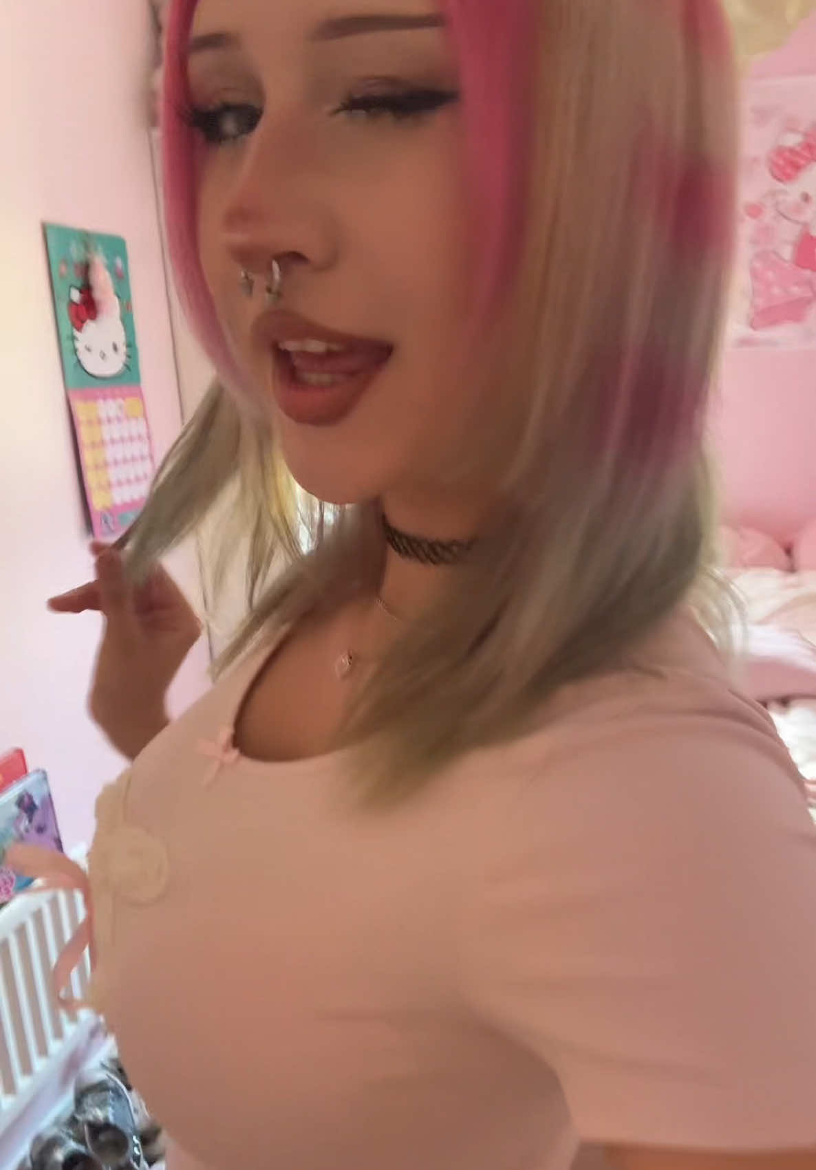 @bella