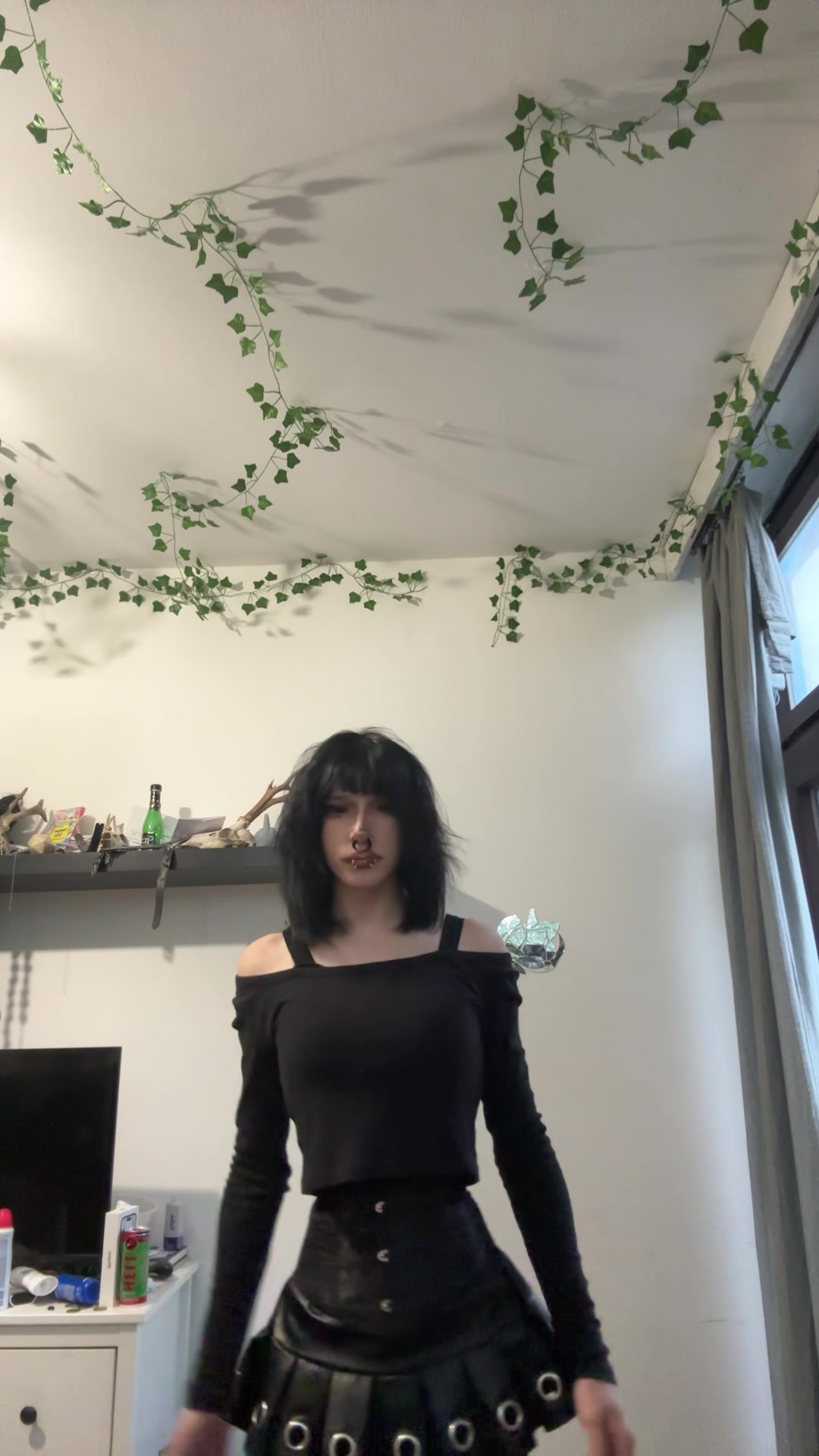 @yana👾