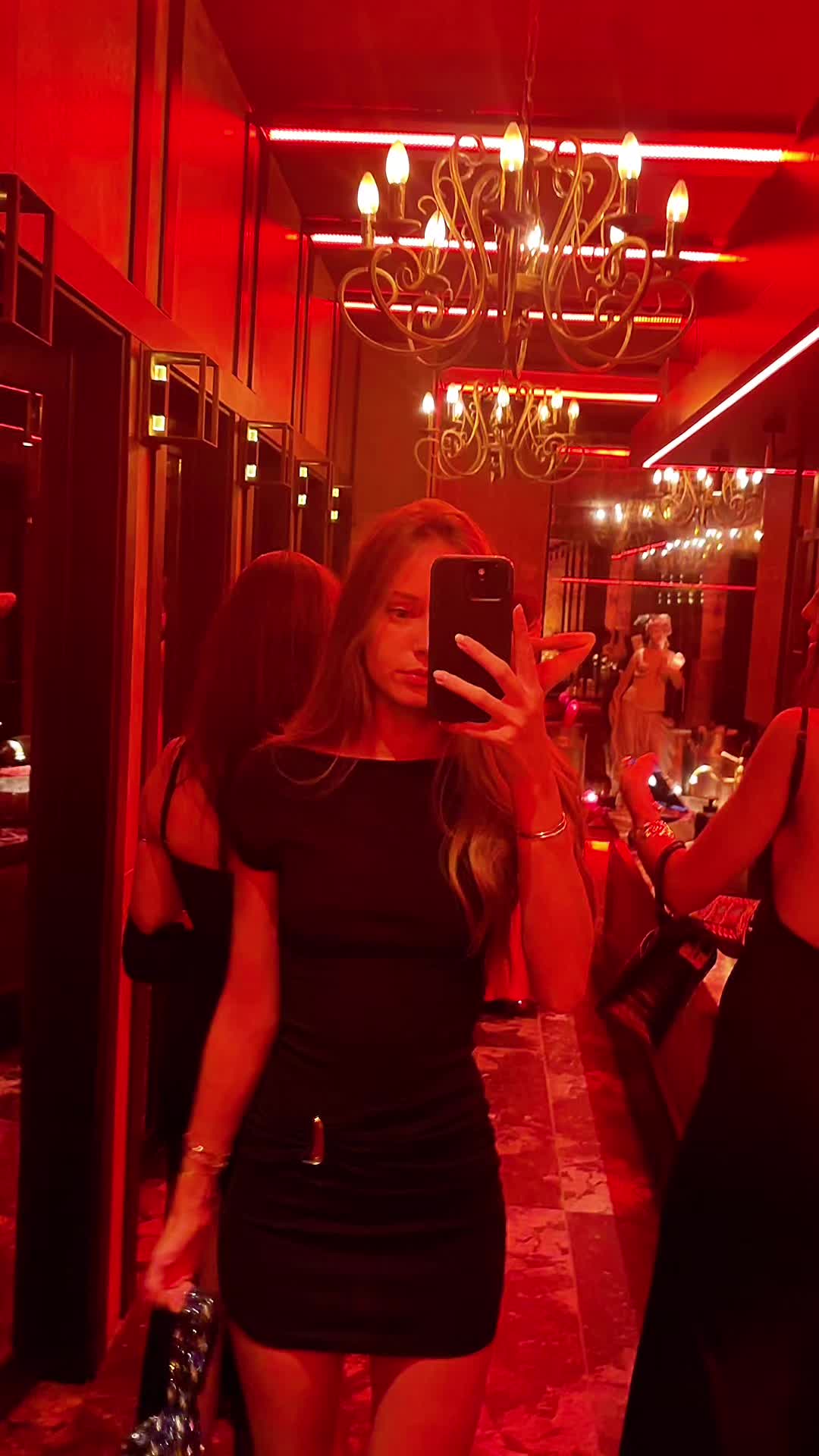 @user9011022099
