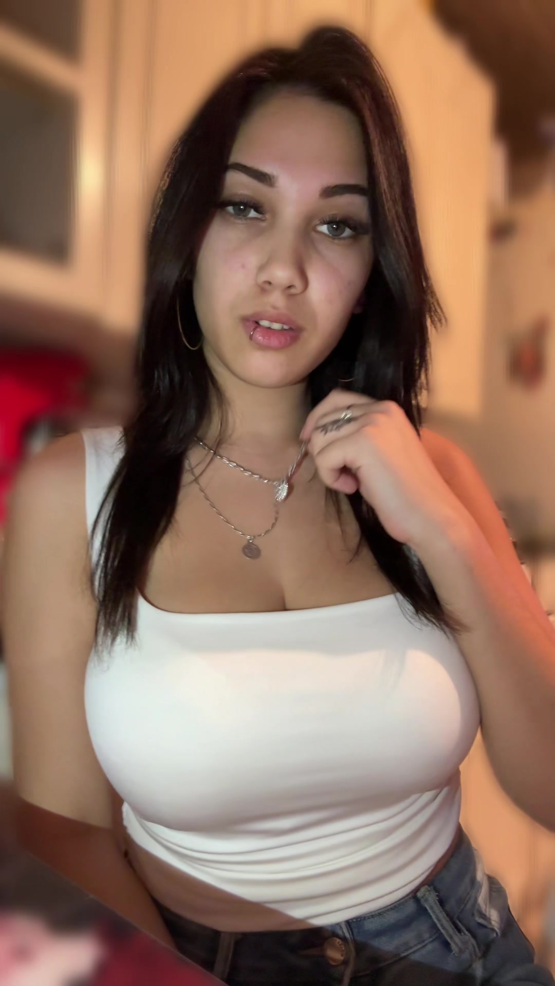 @_tifanii_19