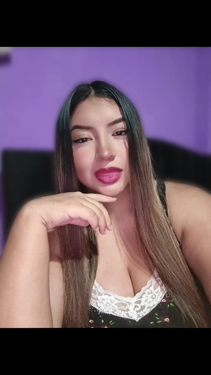 @Monse🦋