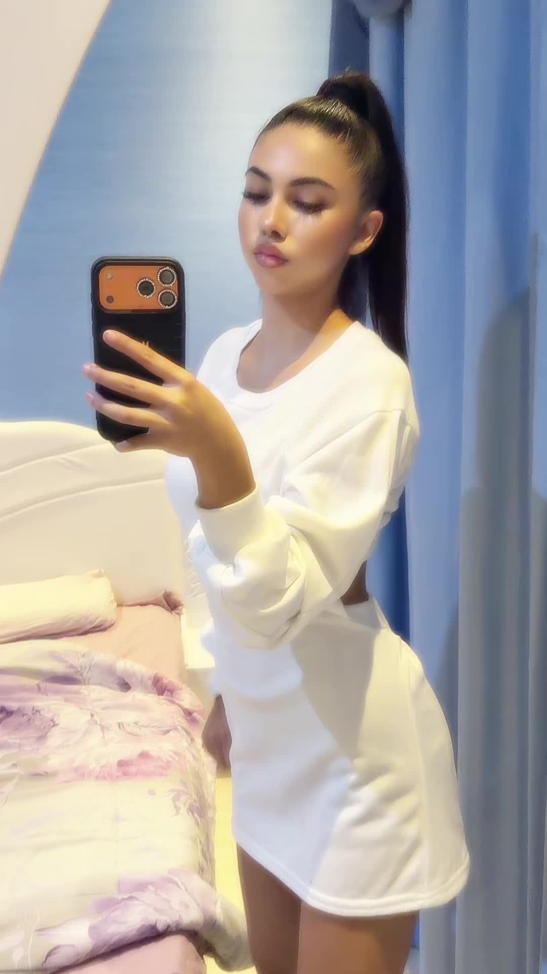 @๐ด๐จ๐น๐ฐ๐จ
