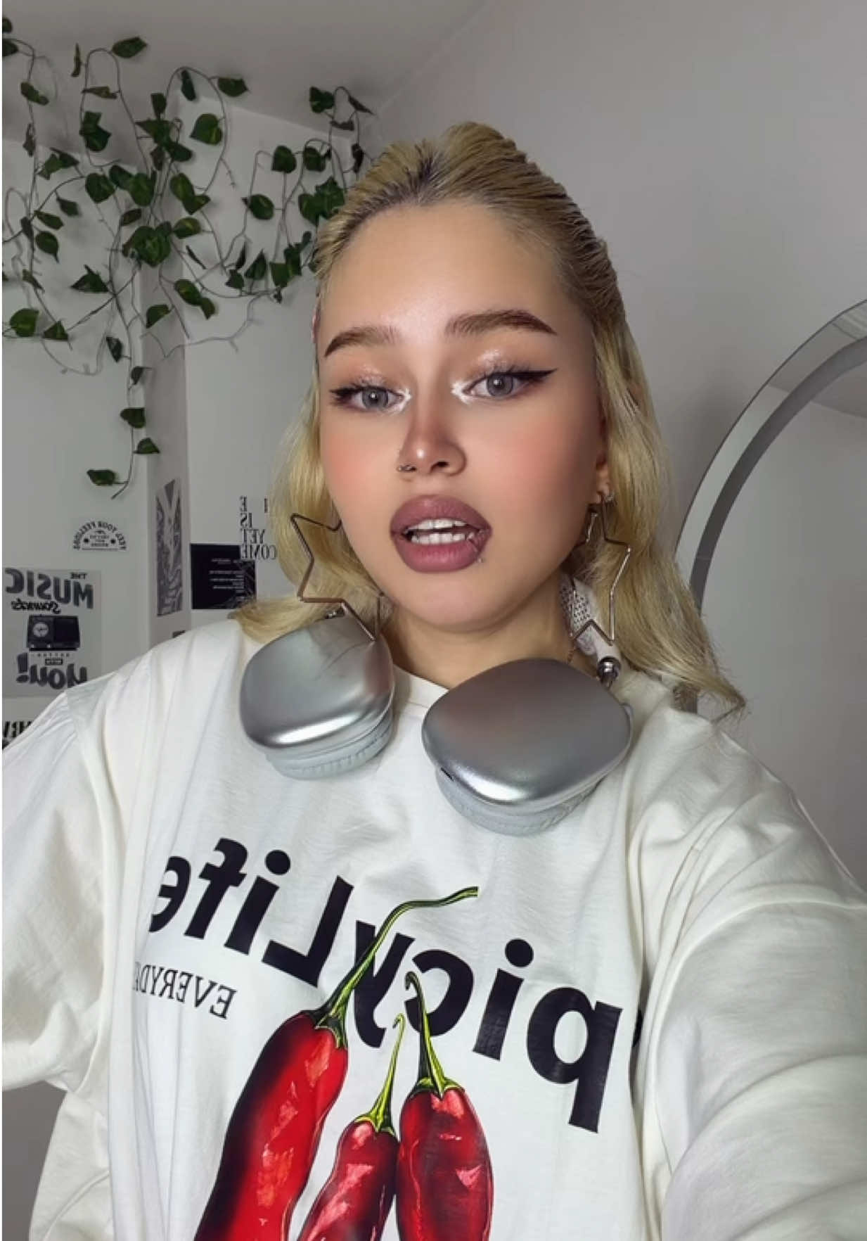 @heliaydn