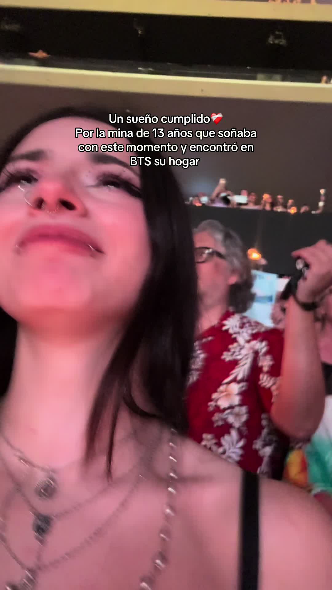 @minadamnnailz
