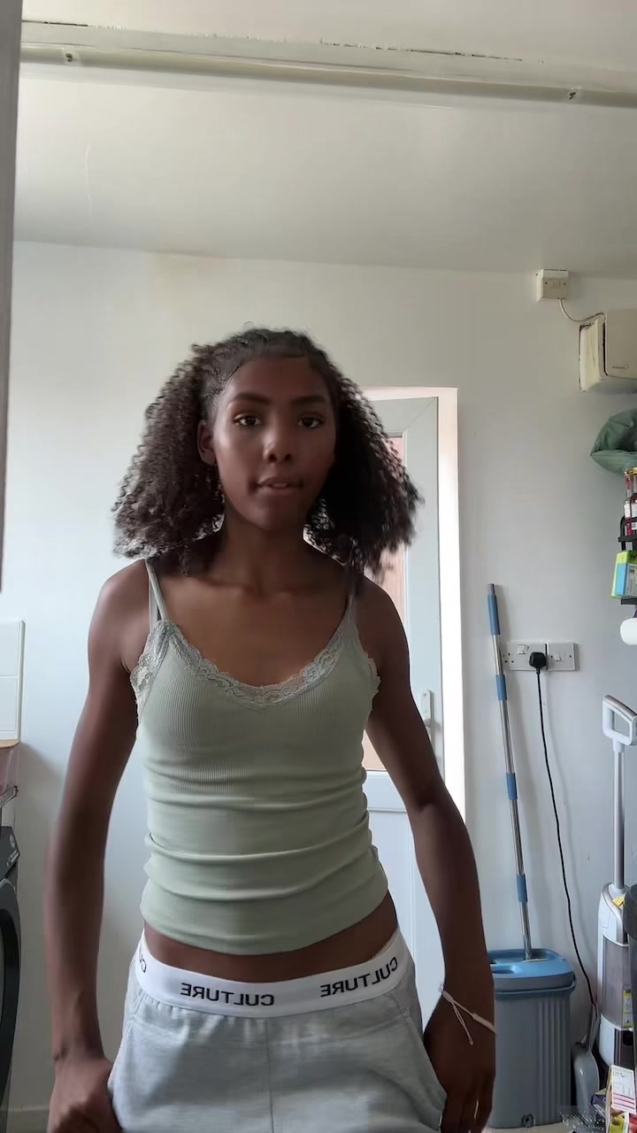 @ellissiaspam