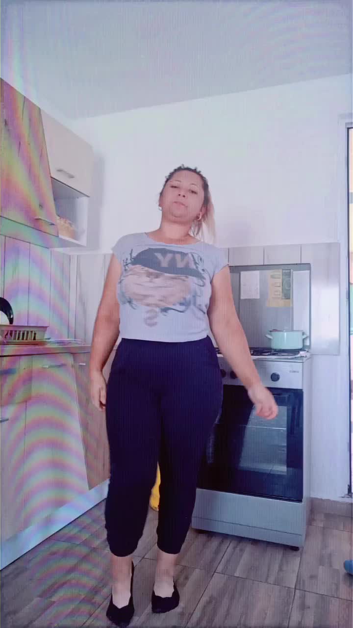 @Claudya Szilagyi