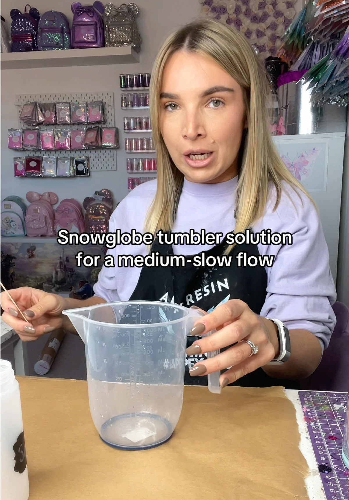 @thelittleislaglitterco- Hannah