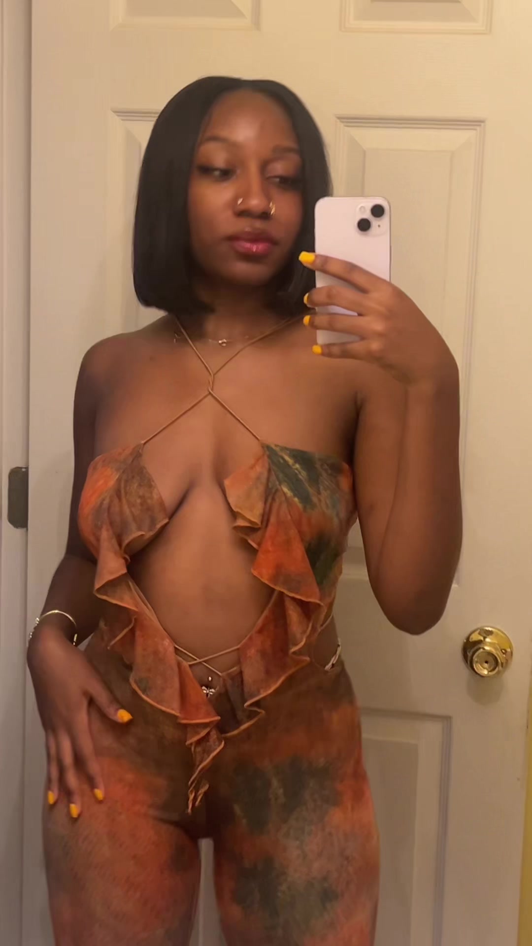 @Thereallvalentina