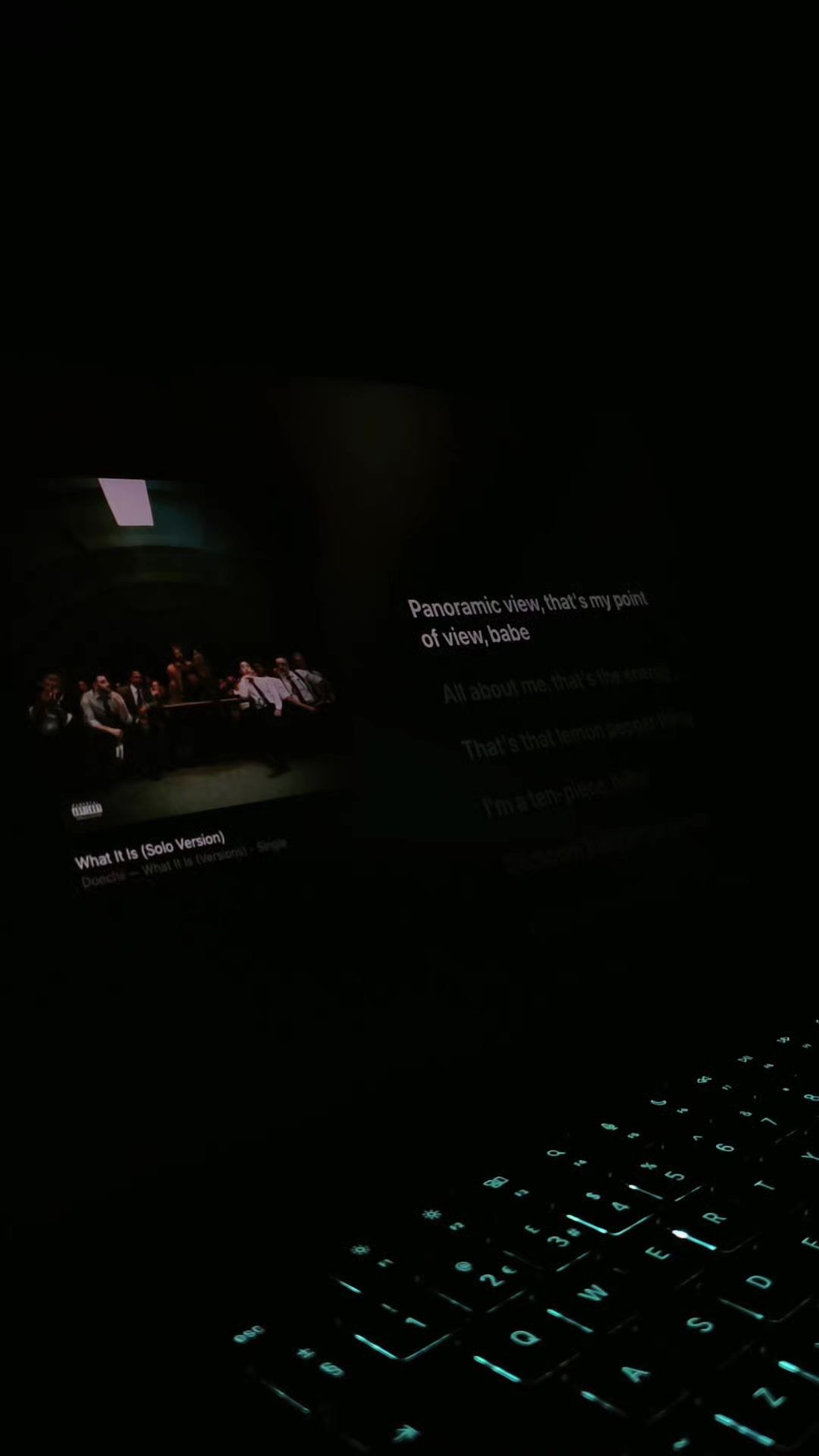 @Vibes🎵