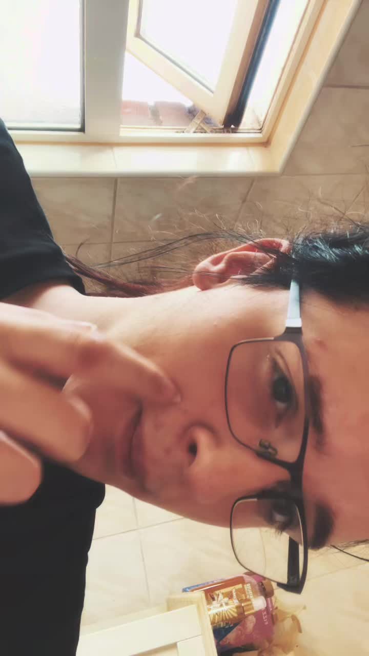@「🎸」