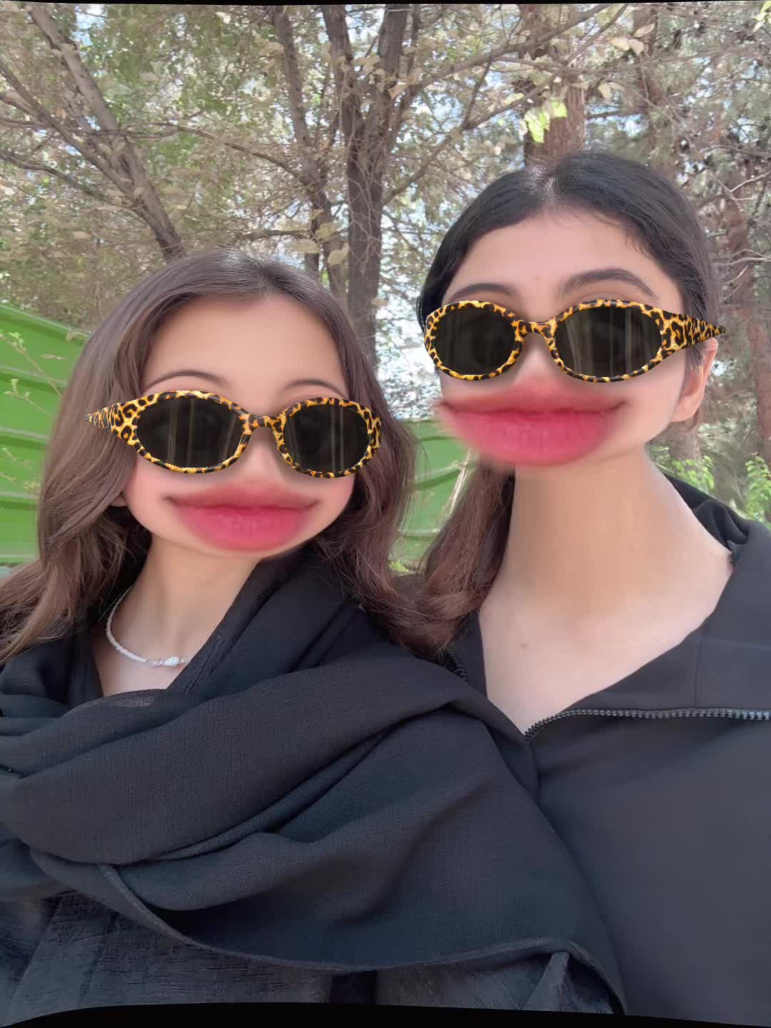 @nafasakbari0