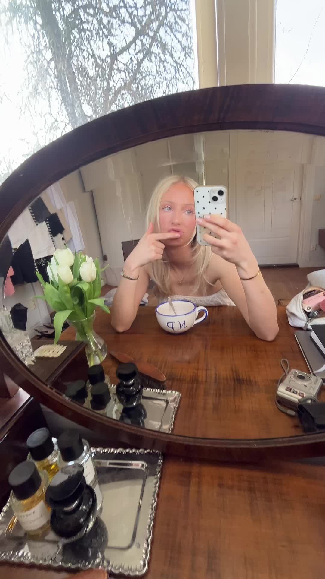 @Nina123
