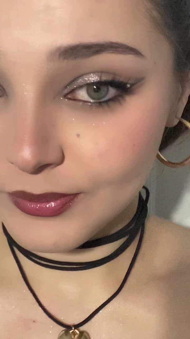 @_Gretaa_