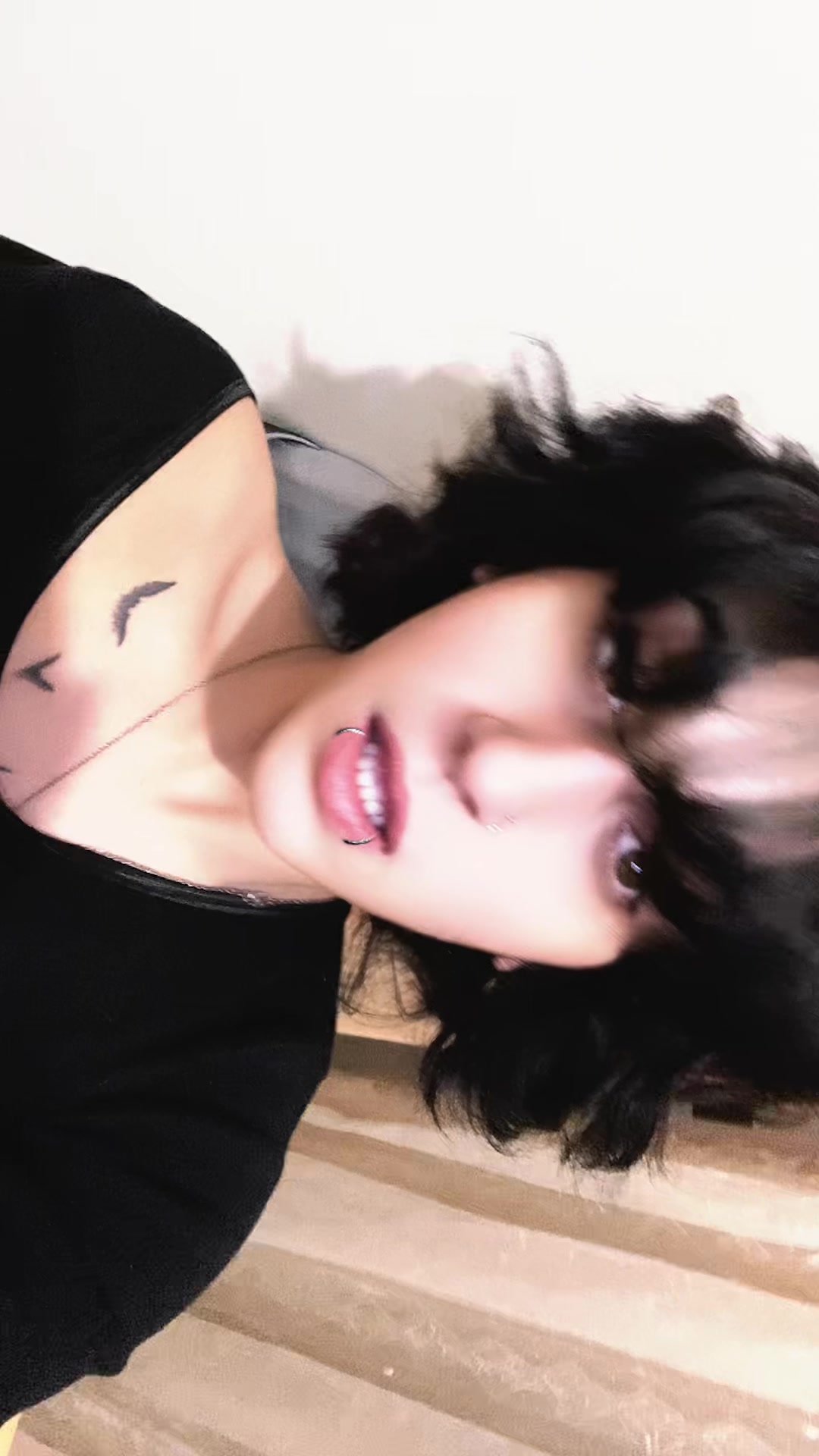 @sc4rlett_moon_