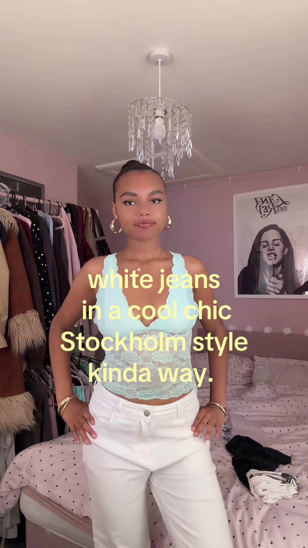 @𝐂𝐡𝐥𝐨🤍🎀