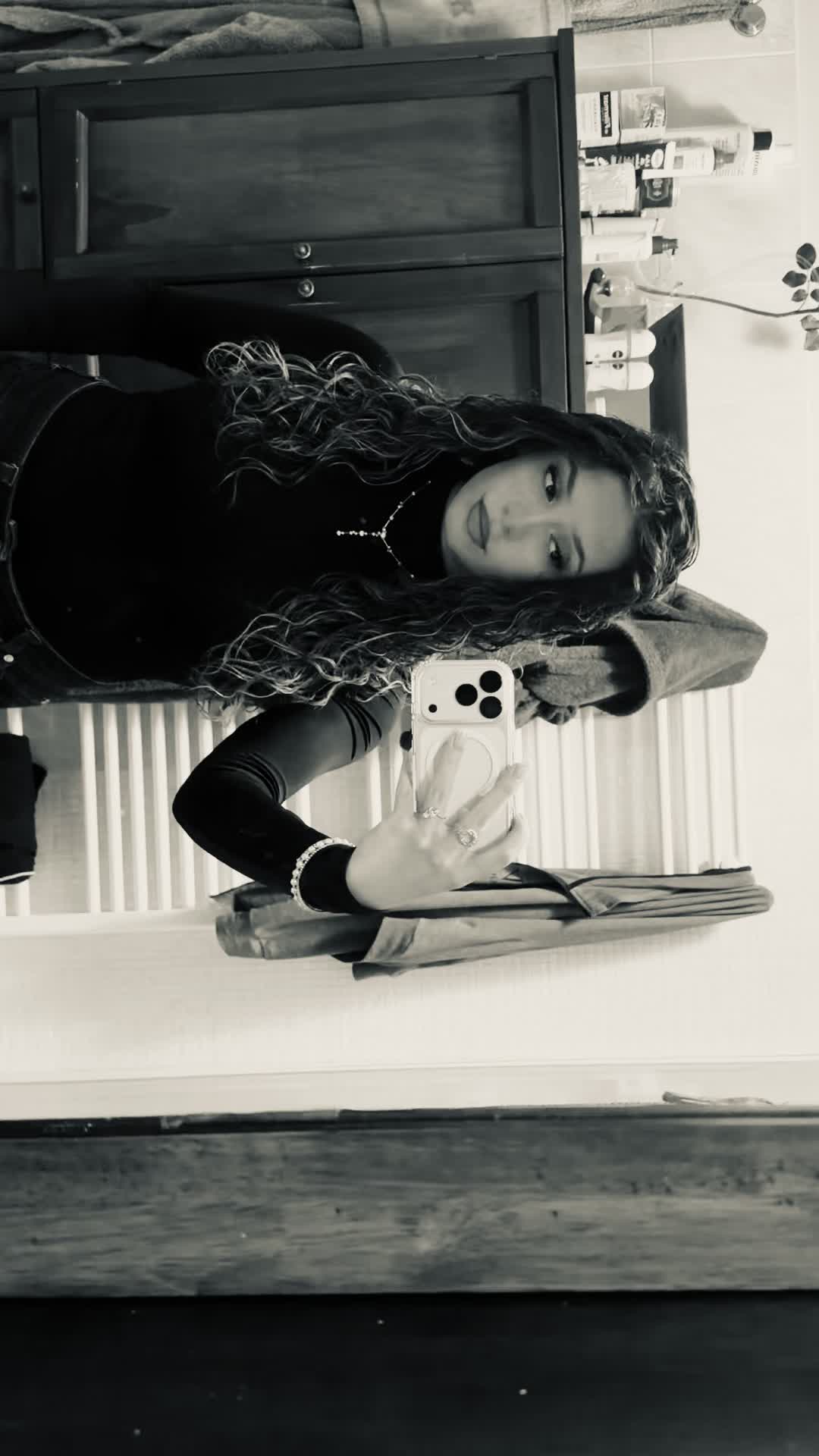 @F.⭐️