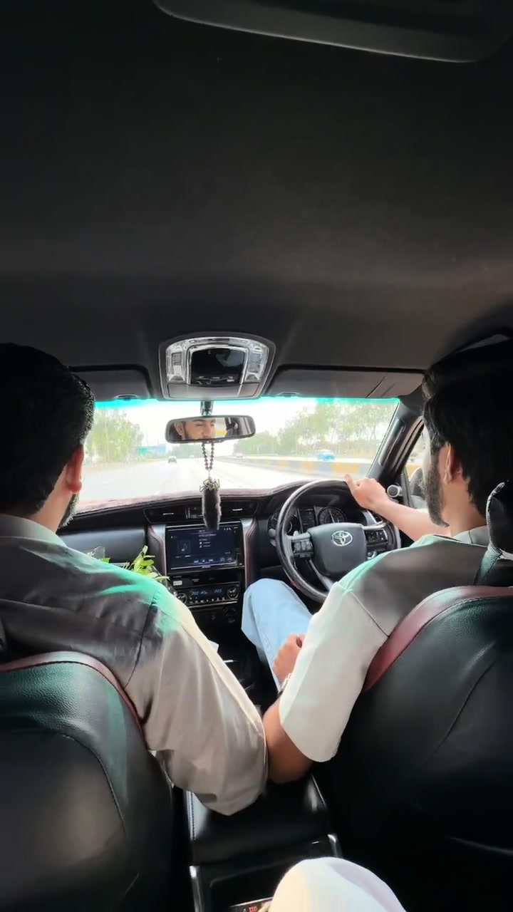 @راجہ حسن مظفر 👑