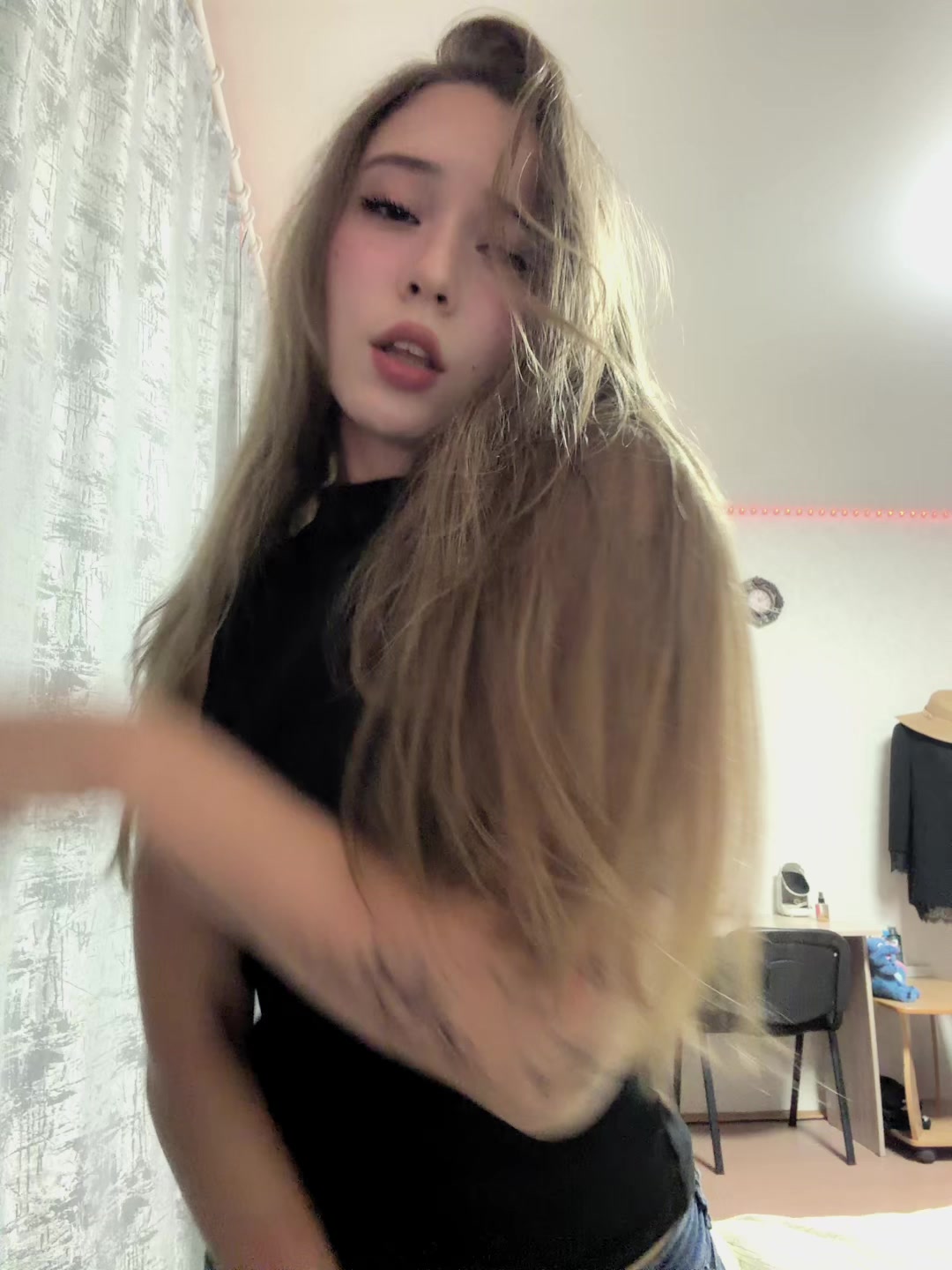 @karina