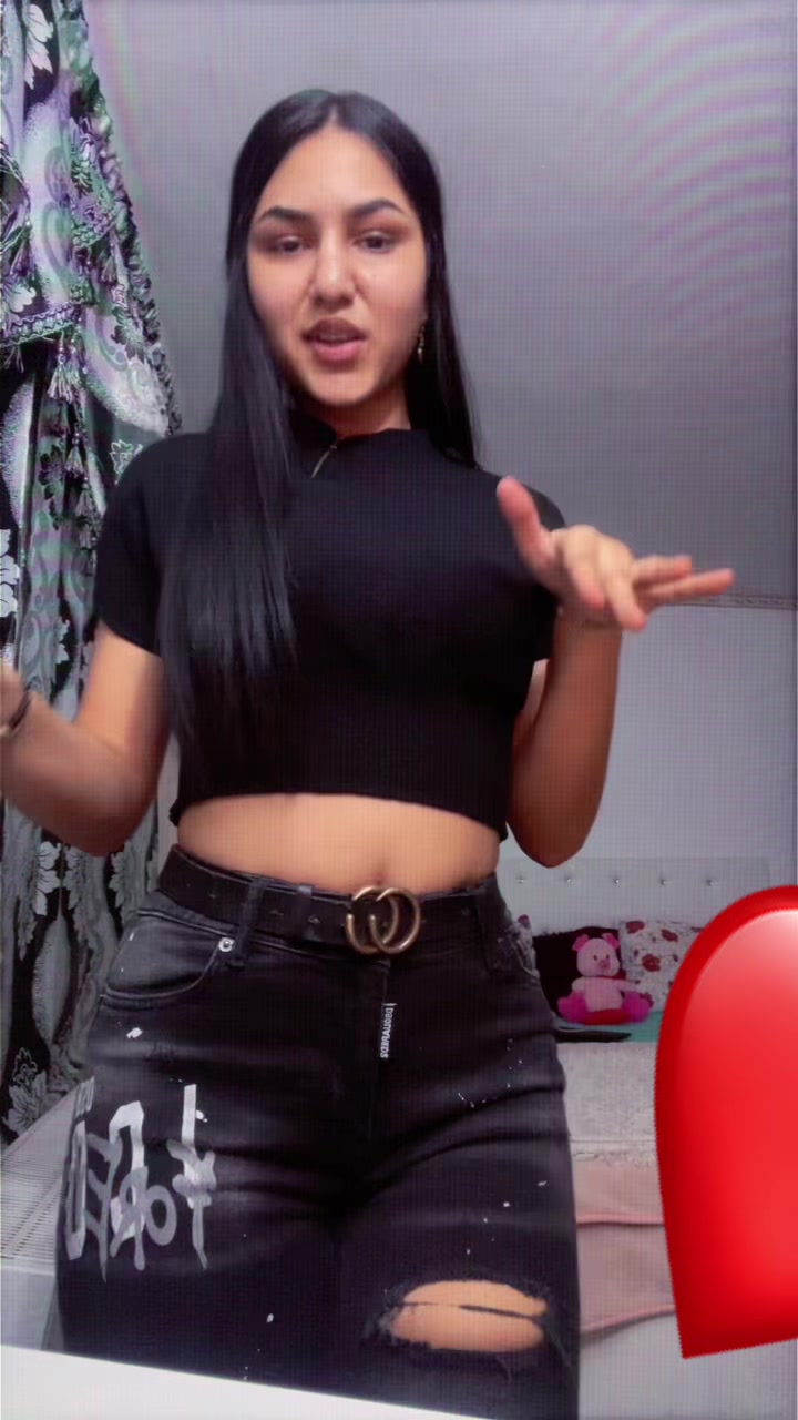 @Stefy Stefania