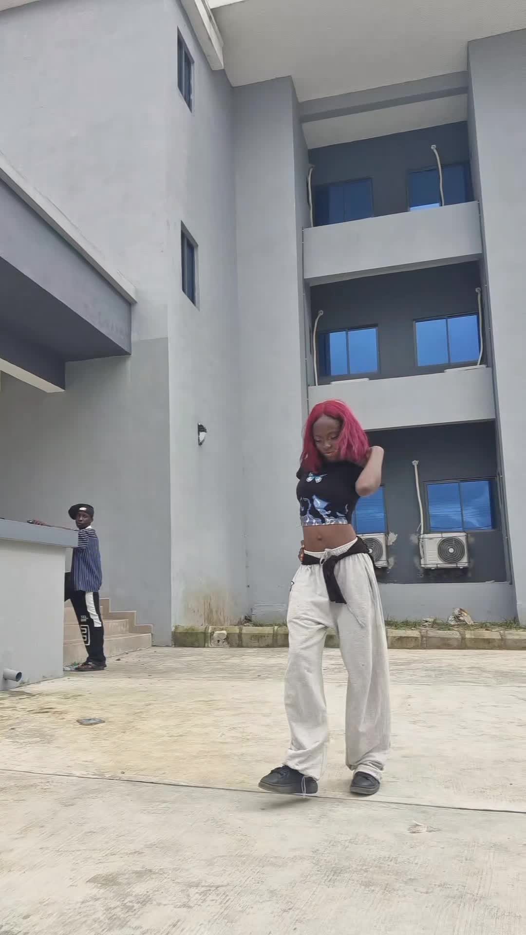 @Nina Kai
