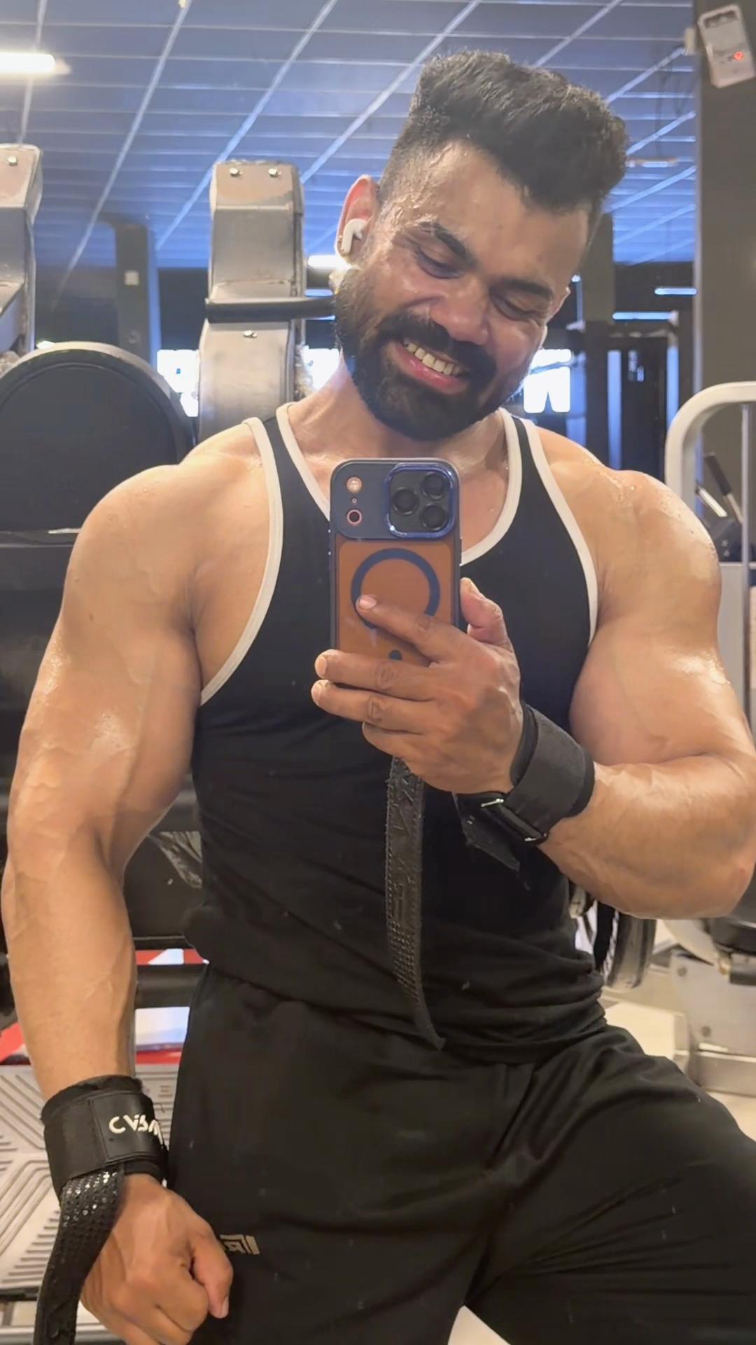 @Shehan Hettiarachchi🏋♀️🇱🇰