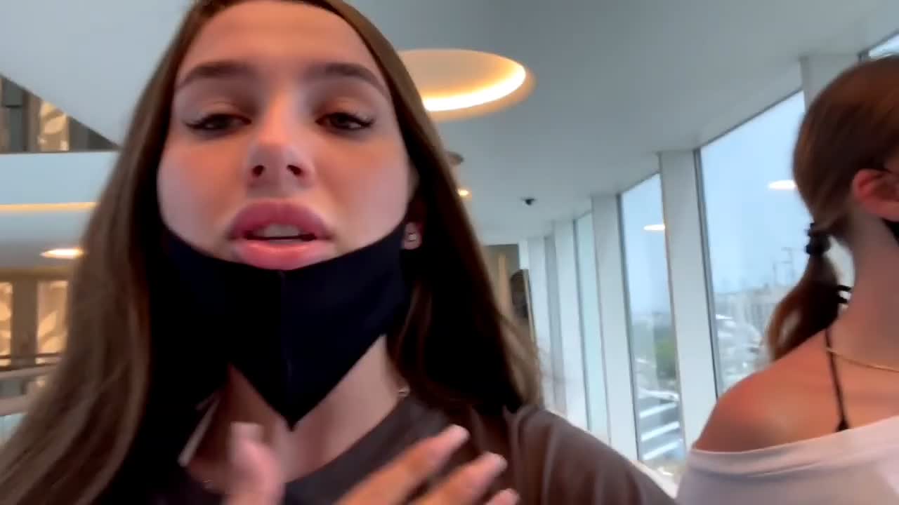 @𝖒 ☆