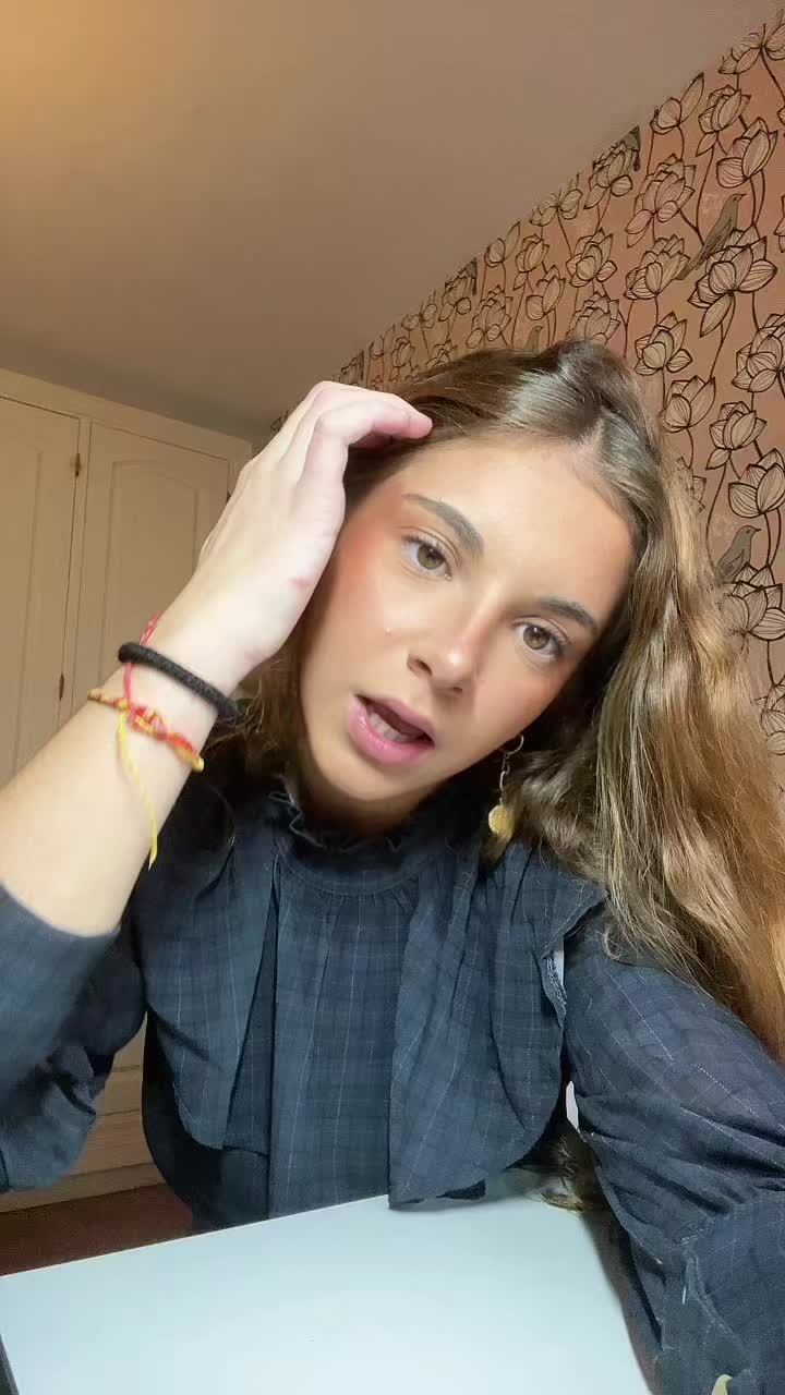 @julia g&oacute;mez