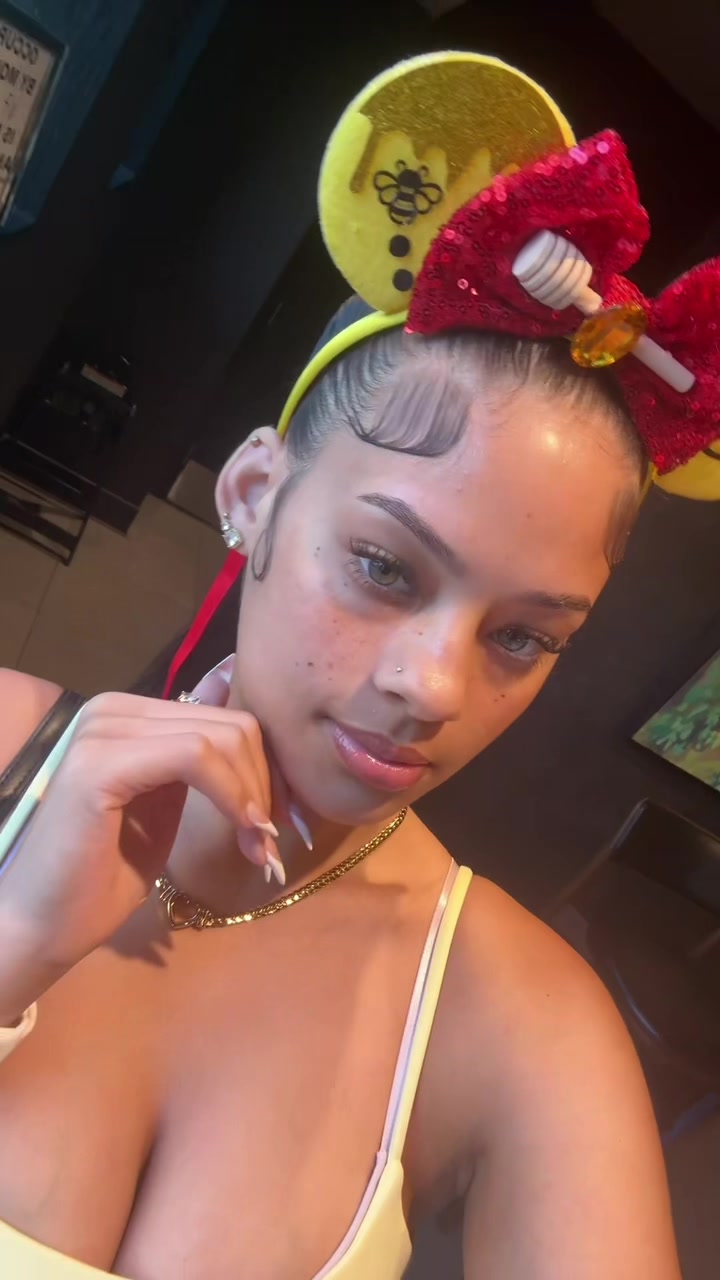 @xoyourgirll