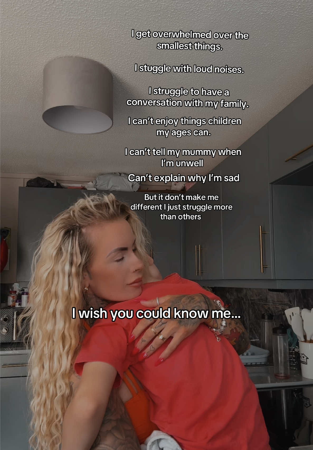 @Officialkelly_blonde