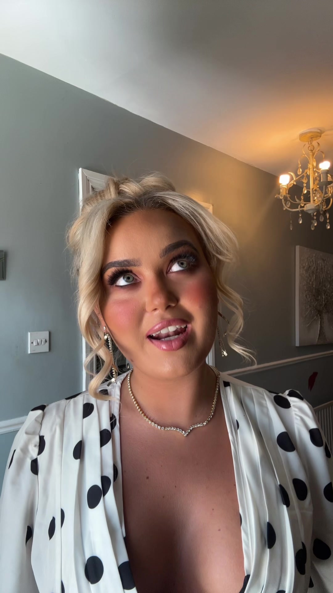 @&Aacute;ine Murray 🌺🌸