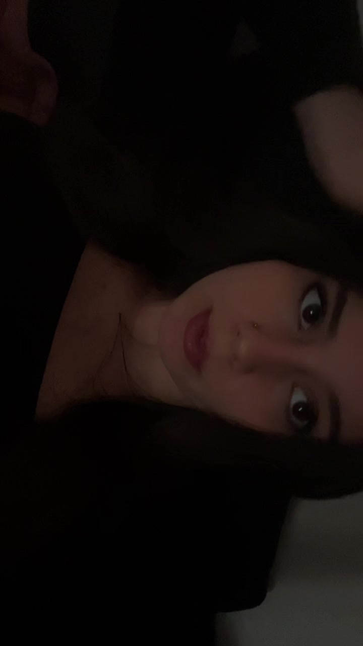 @𝑬𝒗𝒂🇵🇱