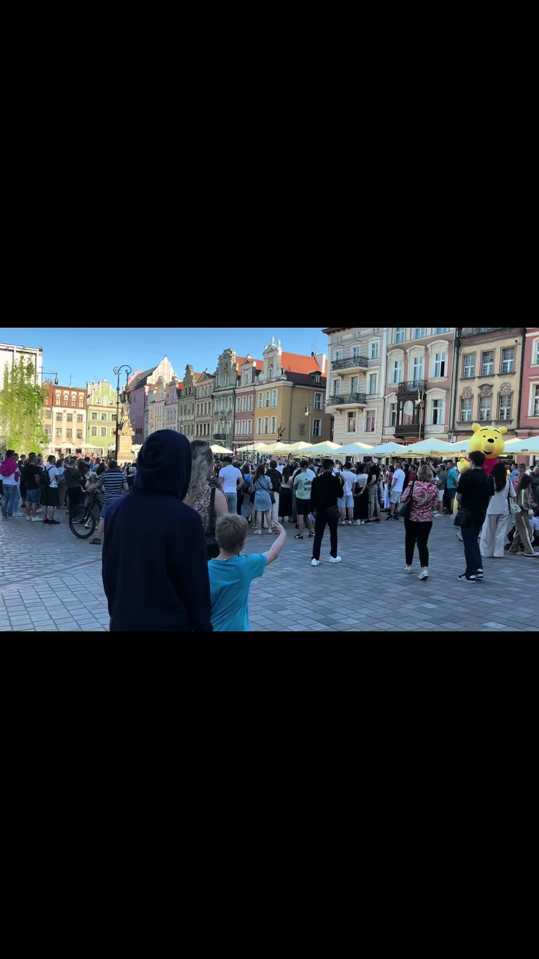 @Live1