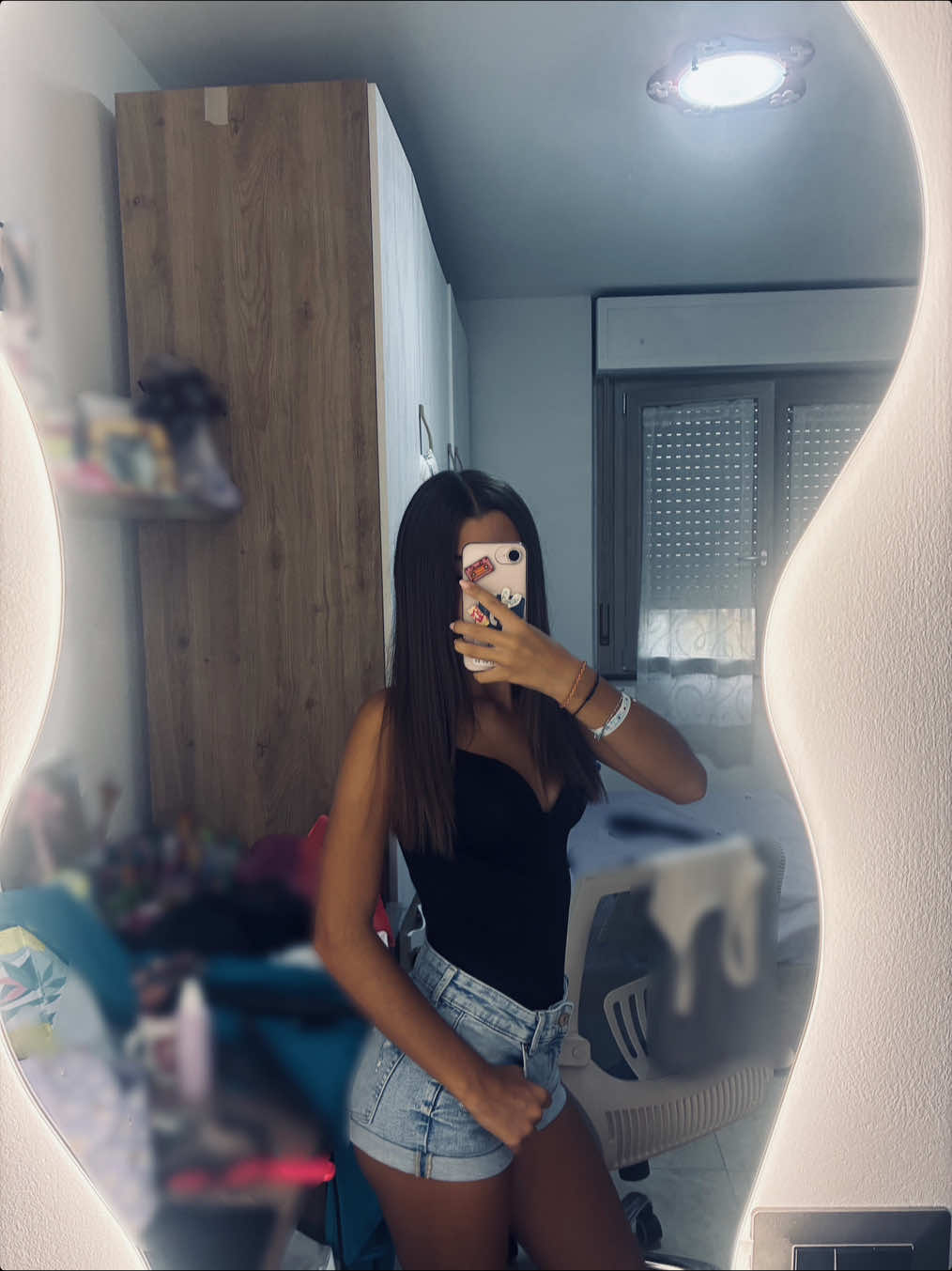 @𝓜8️⃣