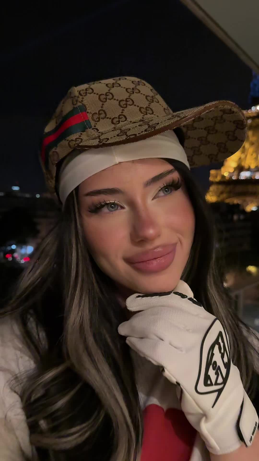 @Syndii69