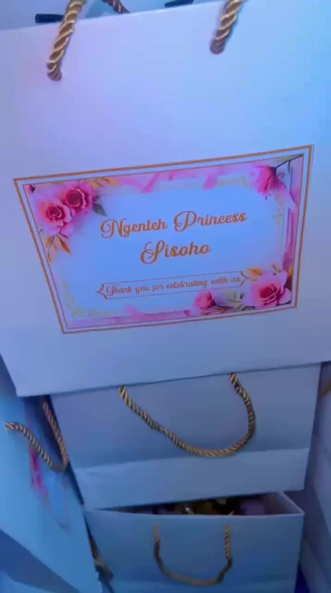 @Crystal Prints