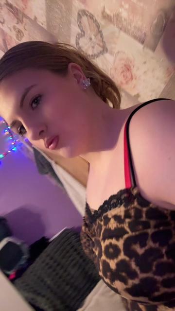 @JESS🐆🌸🍒