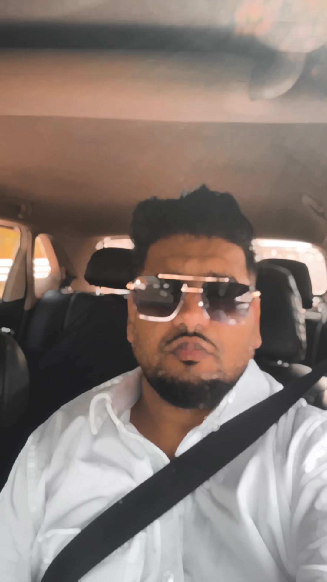 @Nik dhingra♠️