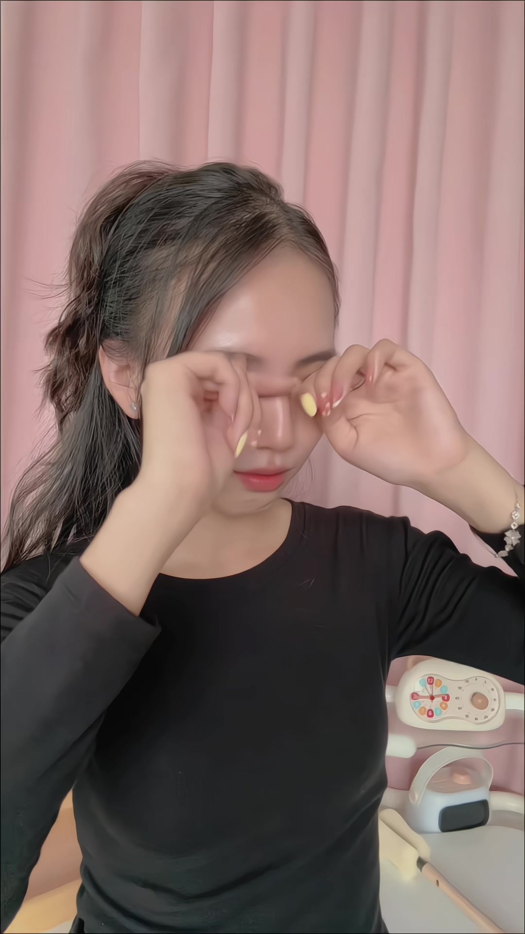 @Mẹ Bonnie