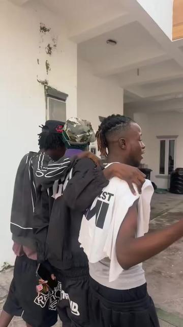 @AREMU LEKKI VIBEZ🎧👻🤡