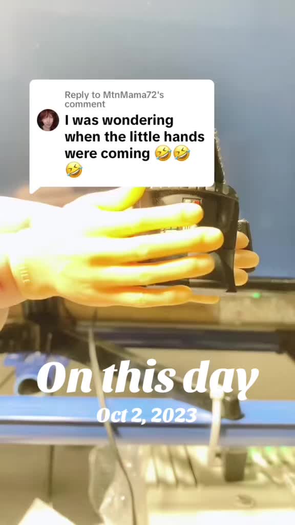 @Mr Emøji (Mitch)🎭💀🧠☕️🎀