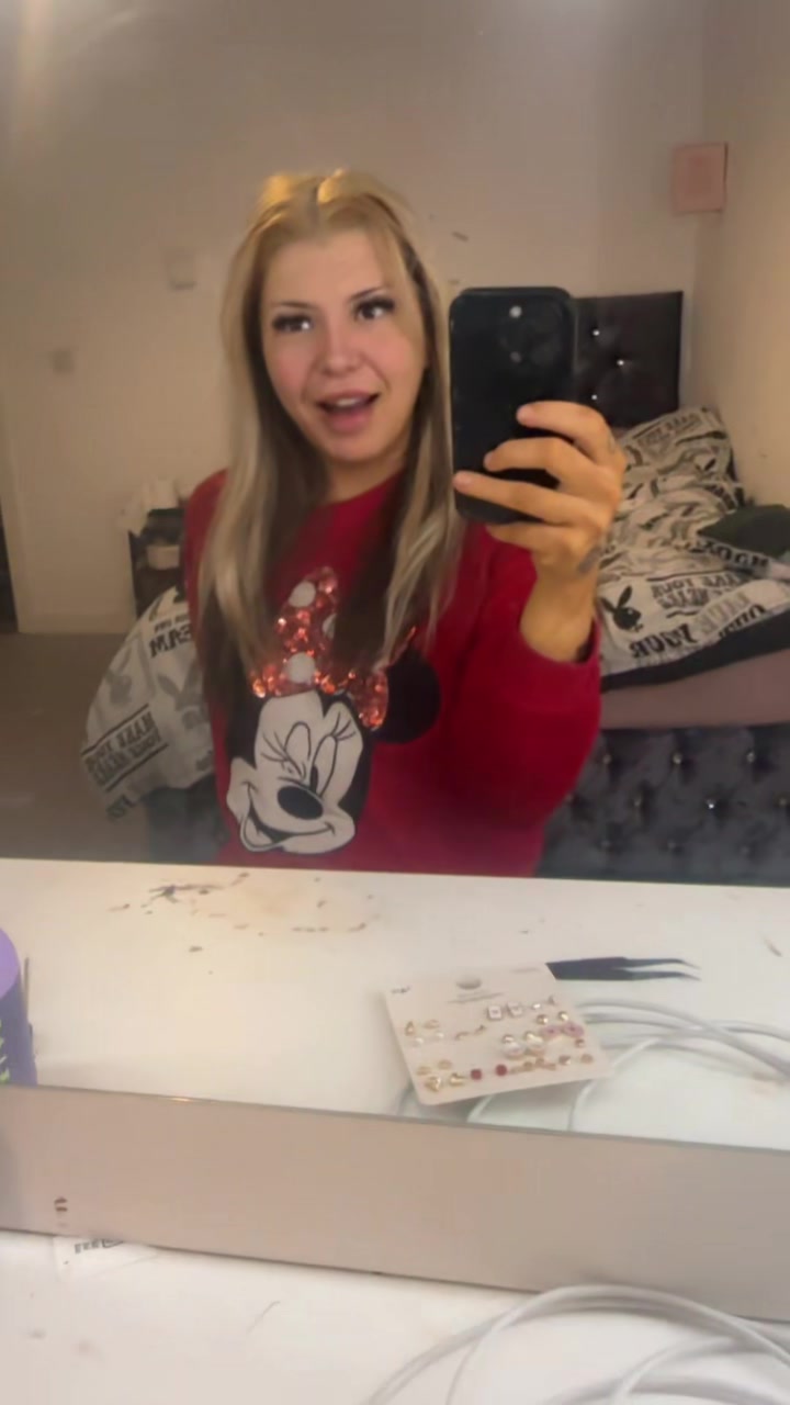 @cronicolelyonline